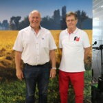 Hans Heitmeyer (links), zuständig für Fördermitglieder, und John Bexkens, Vizepräsident RU, auf der CSD