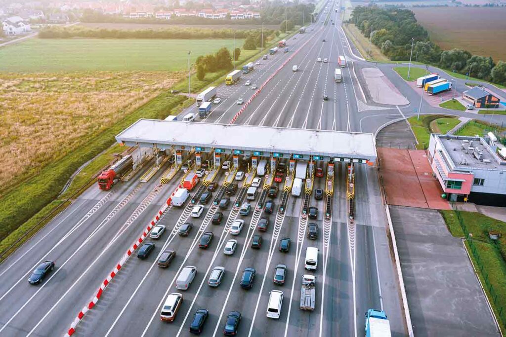 Mautschranken auf der Autobahn