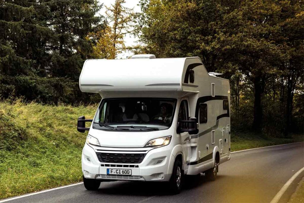 Wohnmobil_Fahrszene